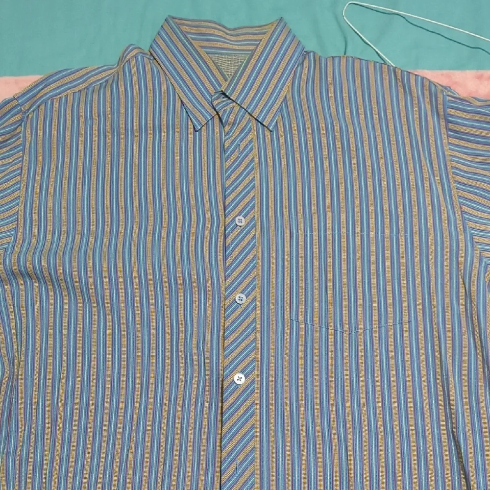 Bugatchi Stylish Multicolor Striped Button-Down Shirt